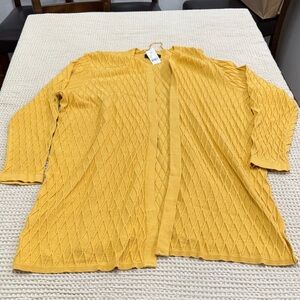 Women’s plus size Lane Bryant Mustard Cardigan Sweater
